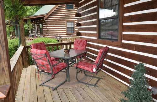 Woodbine Cabin | Dragonfly Retreat | 2BR Cabin Near Laurel River Lake & Cumberland Falls
