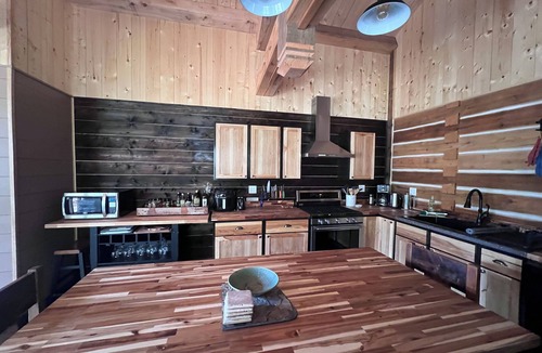 Grand Marais House | Dragonfly - Unique, tranquil retreat in Grand Marais, MN