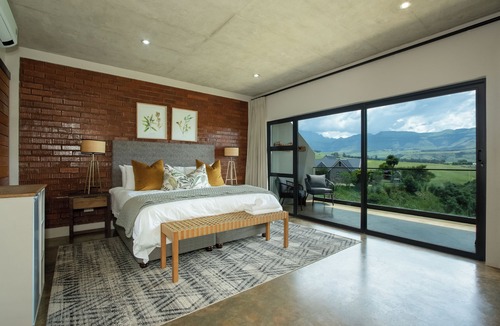 Winterton Hotel | Dragonview Lodge