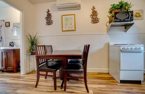 Old Bend House | Drake Cottage 307