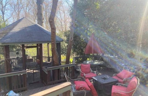 Chevy Chase House | Dramatic 4BR Chevy Chase, MD home w/great design touches