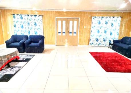 Apia House | Dream Big Accommodation
