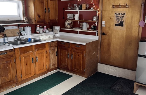 Hyde Park Cabin | Dream Cabin in charming Hyde Park with WiFi access