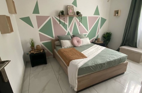 Villespassans Cabin | Dream City