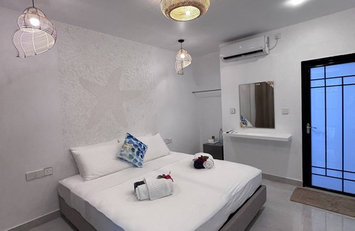 Thoddoo Bed & Breakfast | Dream. Explore. Discover. Thoddoo Island - Most famous Agricultural island.