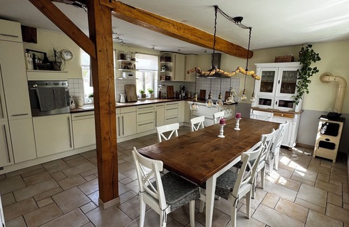 Lich Villa | Dream half-timbered house with private heated pool, garden and sauna - Last Minute
