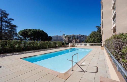 Cannes La Bocca Apartment | Dream Rooftop - Rooftop vue mer, proche plage, grand garage, piscine, clim