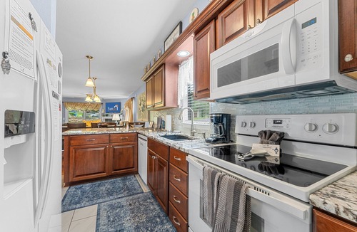 Table Rock Hotel | Dream Weaver 2 Bedroom Condo by RedAwning
