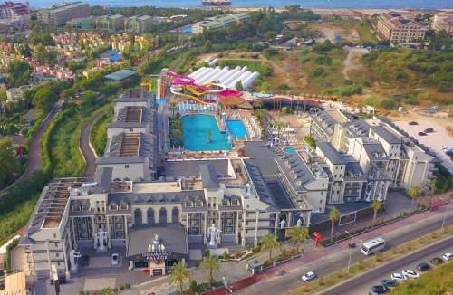 Gundogdu Hotel | Dream World Palace