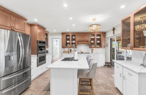 Isles of Capri House | Dreamers Hideaway I Waterfront I Direct Access