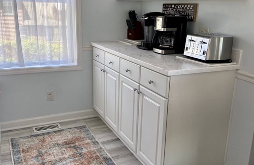 Town of Torrey House | Dreaming a View - Tranquil Retreat on Seneca Lake - Sleeps 12