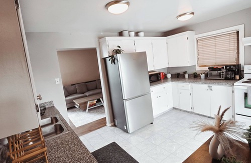 Montgomery House | Dreams off 16th