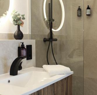 Kelsterbach Apartment | DREAMSPACE Frankfurt Airport