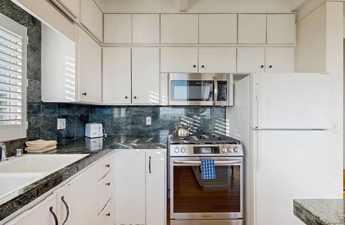 Bodega Bay House | Dreamy Coastal Home W/Breathtaking Ocean Views, Free WiFi & Deck - Dogs OK