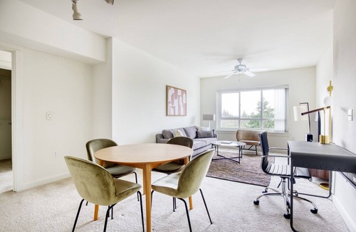 West Bellevue Apartment | Dreamy Downtown Bellevue 2BR w/W/D & Storage, near Shops, by Blueground