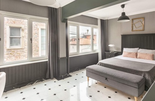 Rumeli Hisari Apartment | Dreamy Flat with Bosphorus View in Rumeli Hisari