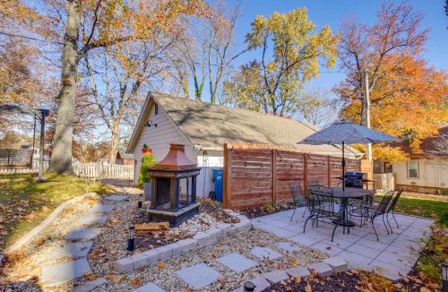 St. Charles House | Dreamy St Charles Retreat w/Furnished Patio!