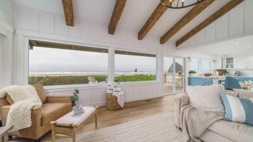 Tolovana Park House | Driftaway by AvantStay