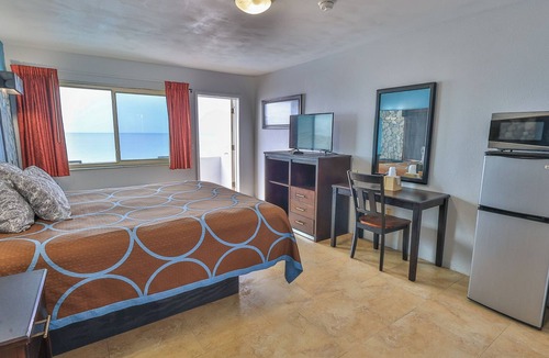 Ormond Beach Hotel | Driftwood Beach Motel
