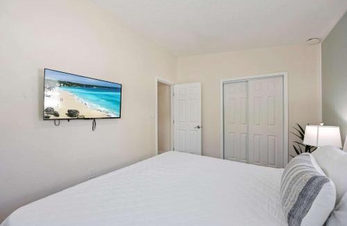 Parsuns To Cocoa Beach Apartment | Driftwood Den