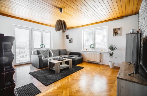 Trzin Apartment | Drive Caffe Apartments