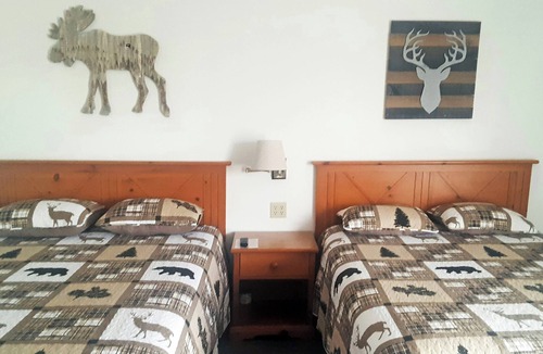 Franklin Hotel | Drop Tyne Lodge