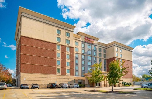 South Baton Rouge Hotel | Drury Inn & Suites Baton Rouge