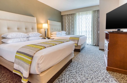 Mason Hotel | Drury Inn & Suites Cincinnati Northeast Mason