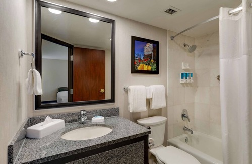 St. Joseph Hotel | Drury Inn & Suites St Joseph