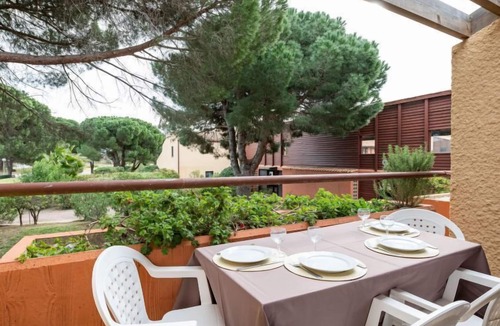 Saint-Cyprien Plage Apartment | du Golf by Interhome