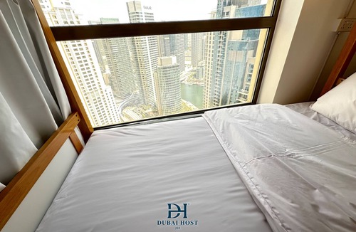 Jumeirah Beach Residence Hostel | Dubai Host - Beach Hostel JBR