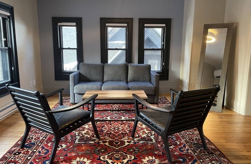 East Town Hotel | Dubbel Dutch