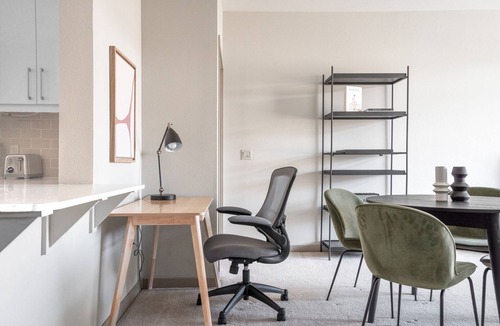 Dublin Apartment | Dublin 2BR w/Gym, Spa & Pool, near BART