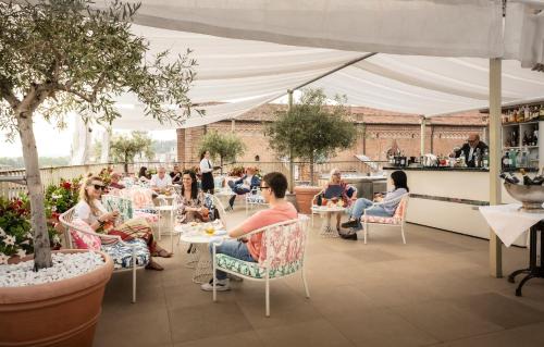 Citta Antica Hotel | Due Torri Hotel