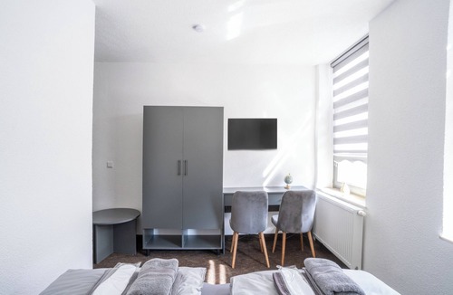 Mittelmeiderich Hostel | Duisburger Hostel
