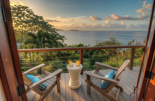West End Villa | DUN REACH - a sophisticated & calming tropical retreat