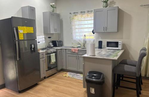 Dickenson Bay Apartment | Dunbars Vista