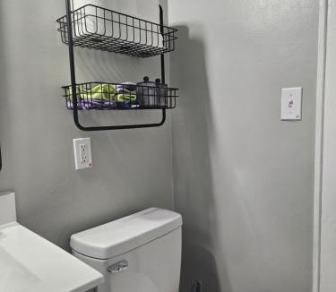 North Charleston House | Dundee Escape