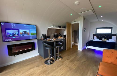 Brodick House | Dundhu - Uk7834