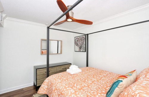 Willoughby Spit Apartment | Dune Cottage Shell Suite (2 bed/2 bath beach condo)
