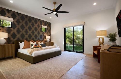 Suncrest Estates House | Dune - Sparkling Pool - Mins to Old Town