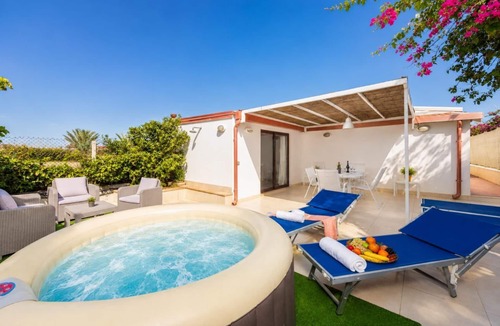 Scicli Villa | Dune - Two Bedroom Villa, Sleeps 4