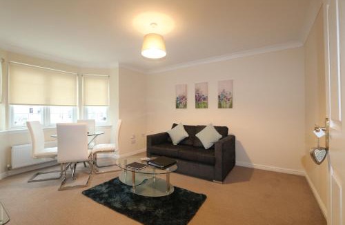 Duloch Apartment | Dunfermline - Premium Two Bedroom Apartment - KW