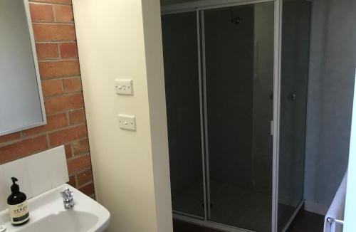 Dunolly Bed & Breakfast | Dunolly Broadway B&B
