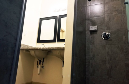 Capitol Hill Hostel | Duo Nomad - Hostel