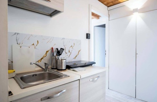 Sant' Ambrogio Apartment | Duomo Studio Room with Private Bath and Kitchenette