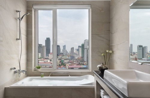 Chamkar Mon Hotel | Duong Chan Hotel