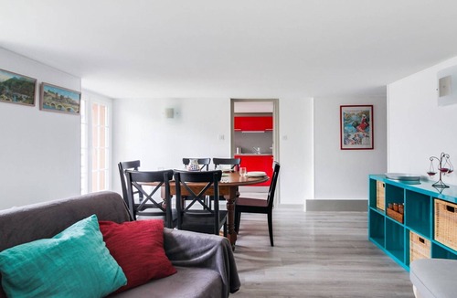 Cauterets Apartment | Duplex 3-Room 6-Person with Balconies, Near Ski Lifts and Amenities, Heart of Cauterets