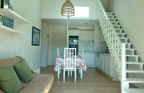 Valescure Apartment | Duplex 65 m2, 8 pers, 6 beds, terrace, air conditioning, garage, wifi, Tennis Golf Valescure