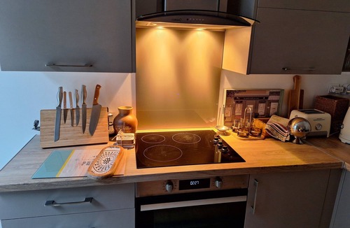 Reims City Centre Apartment | Duplex apartment 89m2 - 6 min walk to Cathedral & Station